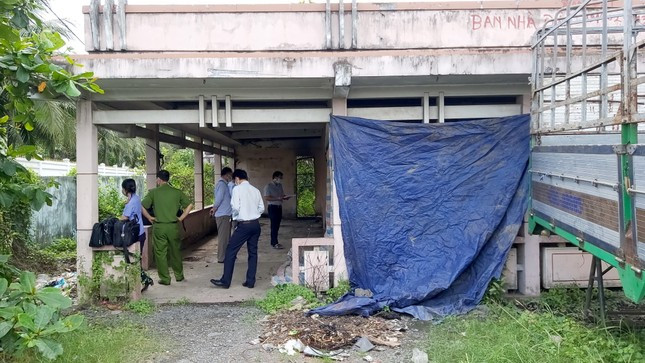 Căn nhà nơi phát hiện thi thể người đàn ông Căn nhà nơi phát hiện thi thể người đàn ông