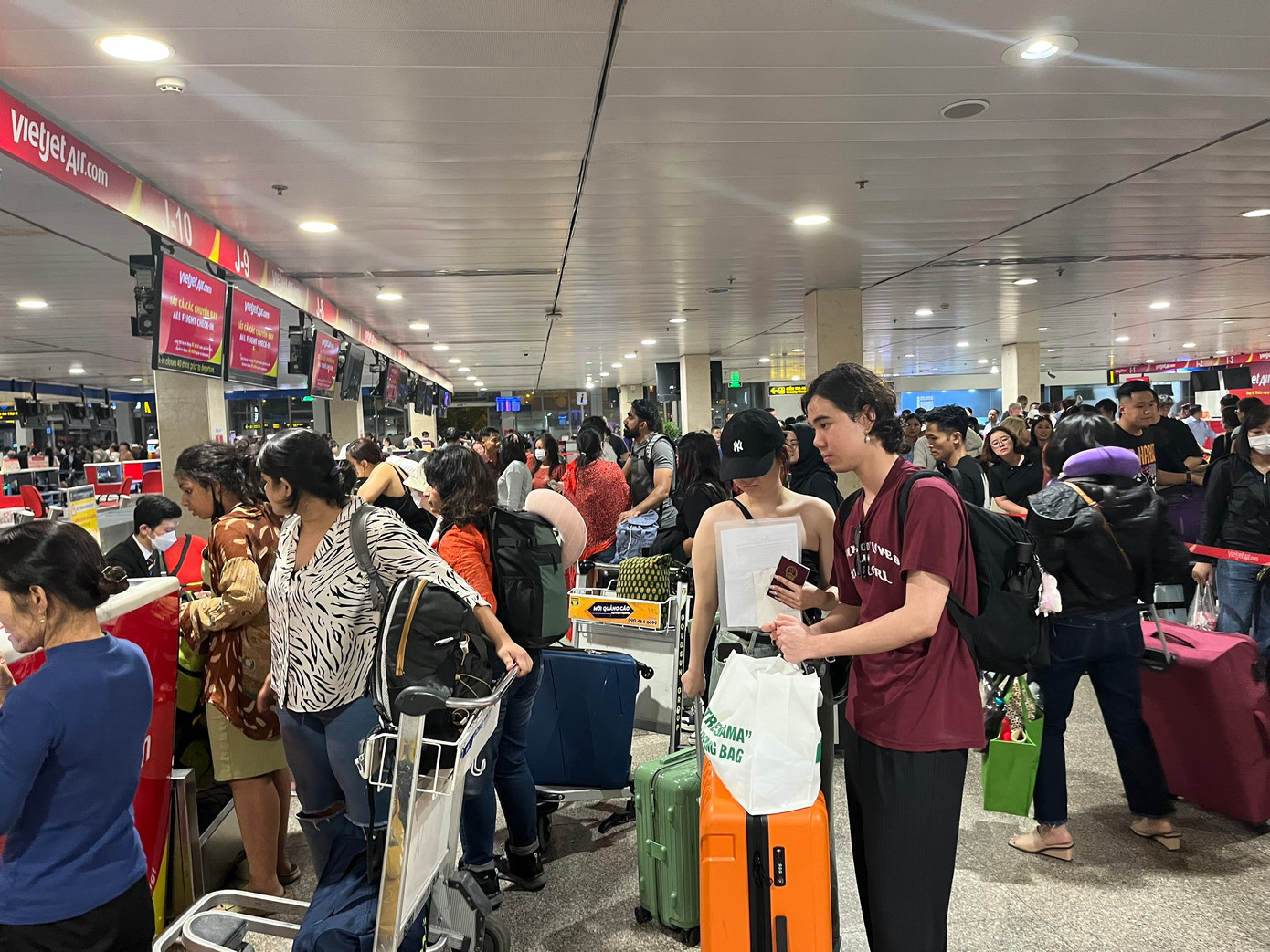 Cảng HKQT Tân Sơn Nhất ước tính sẽ phục vụ lượng khách tăng cao kỷ lục trong dịp Tết nguyên đán năm nay. Ảnh minh họa: Anh Nhàn.