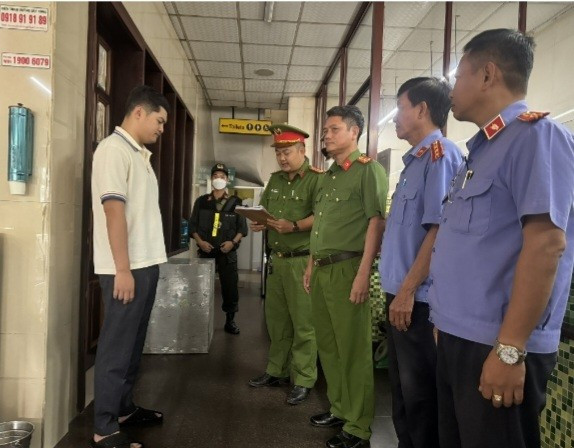 Cơ quan điều tra thực hiện lệnh bắt bị can Lê Dương