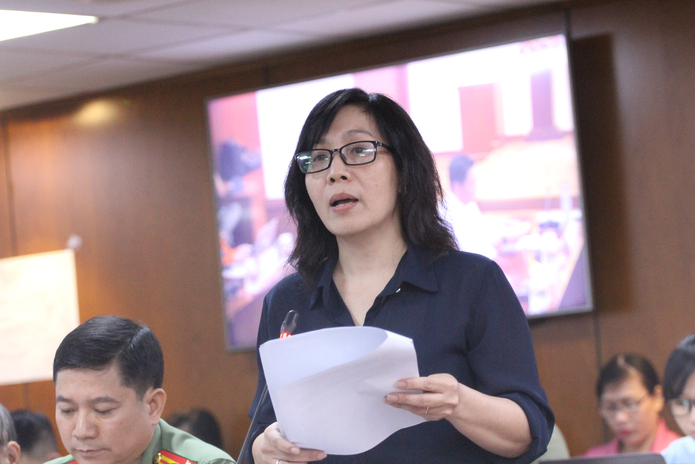 Bà Nguyễn Hồng Hà thông tin về tình hình thưởng Tết Nguyên đán Giáp Thìn năm 2024. Ảnh: Thành Nhân. Bà Nguyễn Hồng Hà thông tin về tình hình thưởng Tết Nguyên đán Giáp Thìn năm 2024. Ảnh: Thành Nhân.