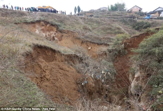 Các nhà điều tra cho rằng nguyên nhân của hiện tượng này có thể là do hệ thống đường ngầm 