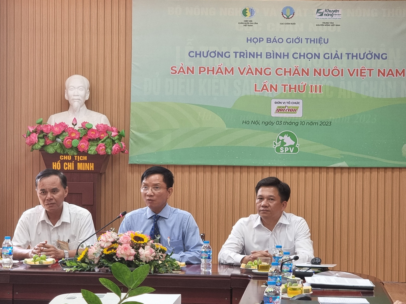 Theo Ban Tổ chức, có 3 tiêu chí quan trọng của giải thưởng là nâng cao hiệu quả kinh tế, bảo đảm môi trường và trách nhiệm xã hội.