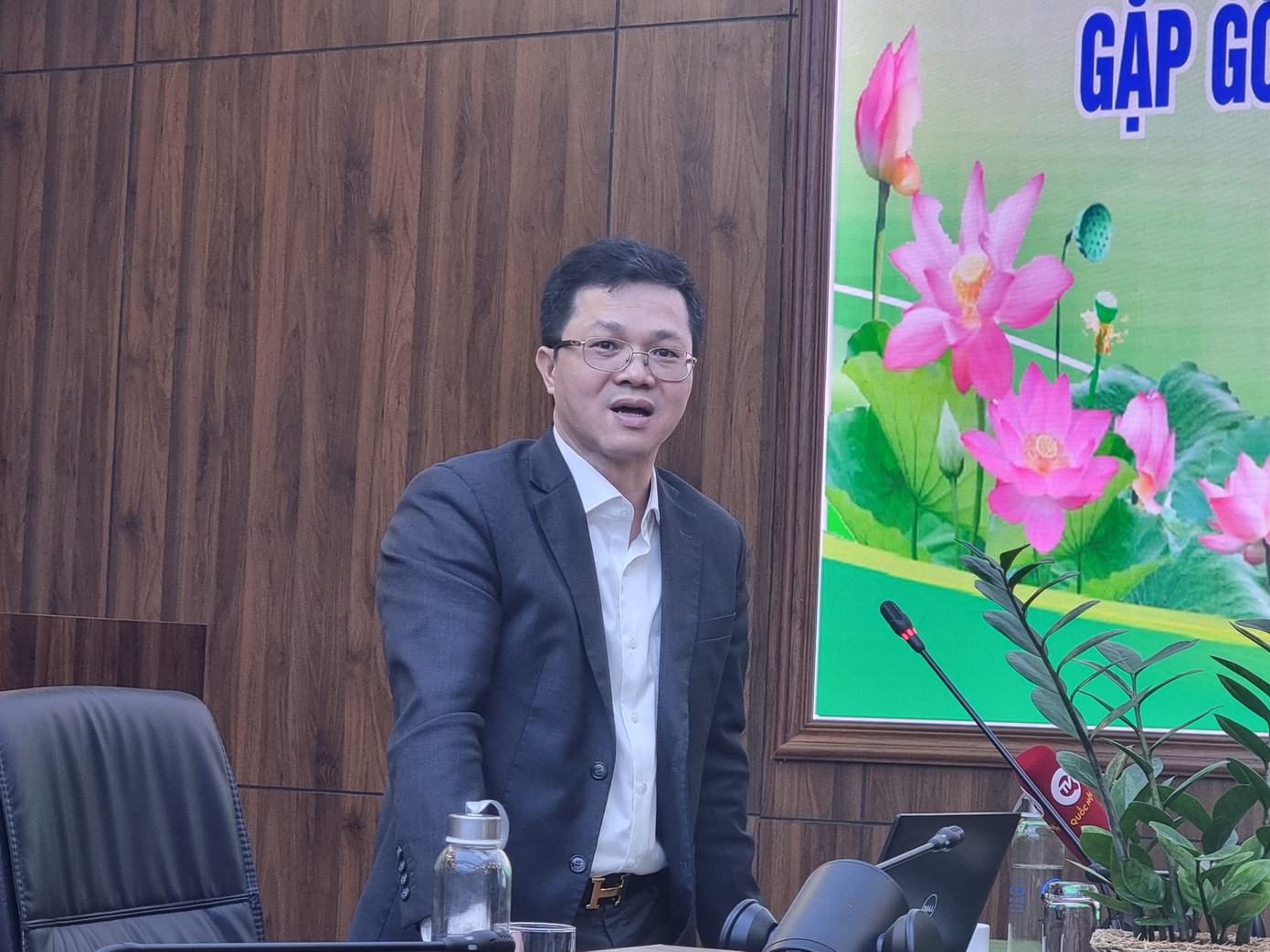 Ông Nguyễn Văn Long - Cục trưởng Cục Thú y. Ông Nguyễn Văn Long - Cục trưởng Cục Thú y.