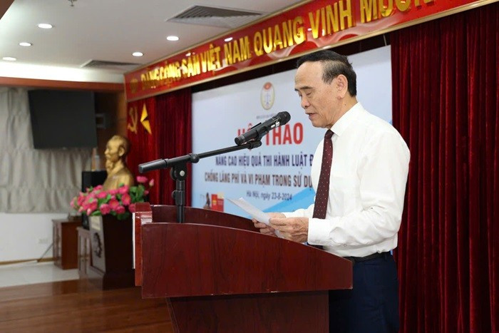 TS. Nguyễn Văn Quyền - Chủ tịch Hội Luật gia Việt Nam, phát biểu tại hội thảo.