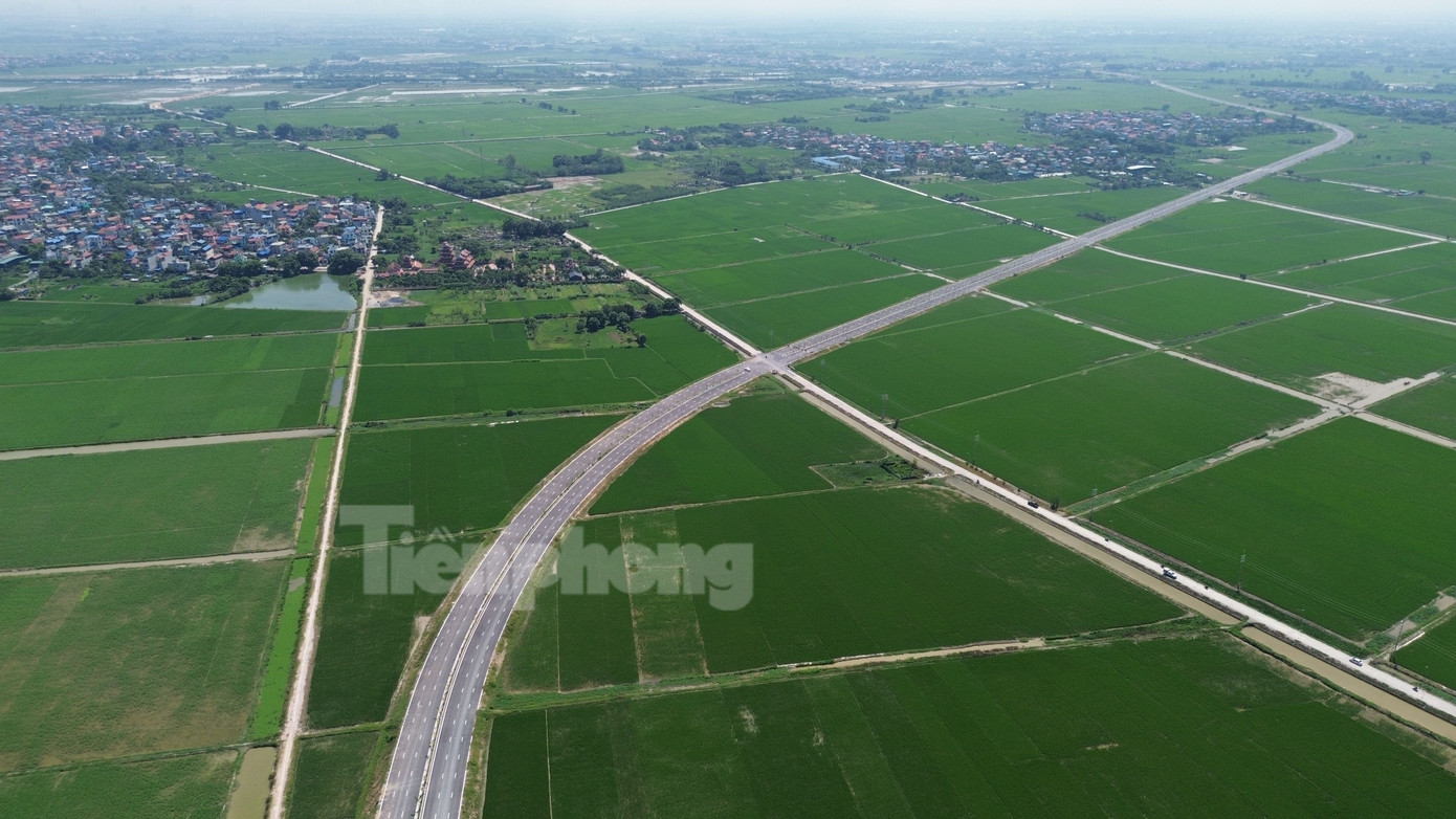 Quy mô mặt cắt ngang tuyến đường được chia làm 2 đoạn, bao gồm đoạn ngoài khu vực đô thị thị trấn Kim Bài có mặt cắt 23 m. Đoạn trong khu vực đô thị thị trấn Kim Bài có mặt cắt 25 m.