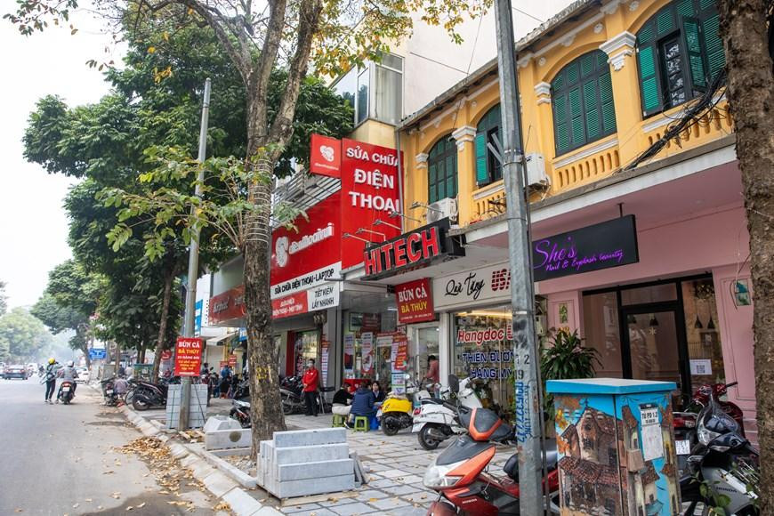 Đường Hàng Bài (quận Hoàn Kiếm, Hà Nội) ngày nay trở thành một trong những con phố sầm uất nhất Thủ đô. (Ảnh: Minh Sơn/Vietnam+)