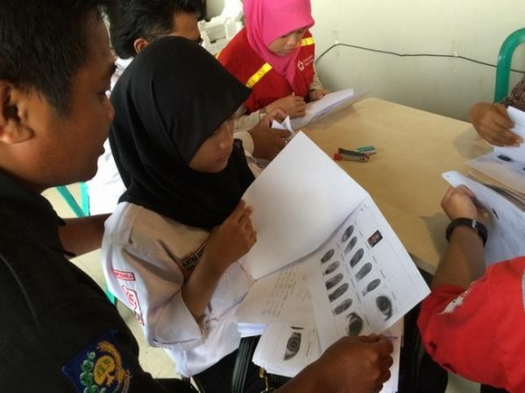 [LIVE] Phát hiện thân máy bay QZ8501 dưới đáy biển ảnh 26