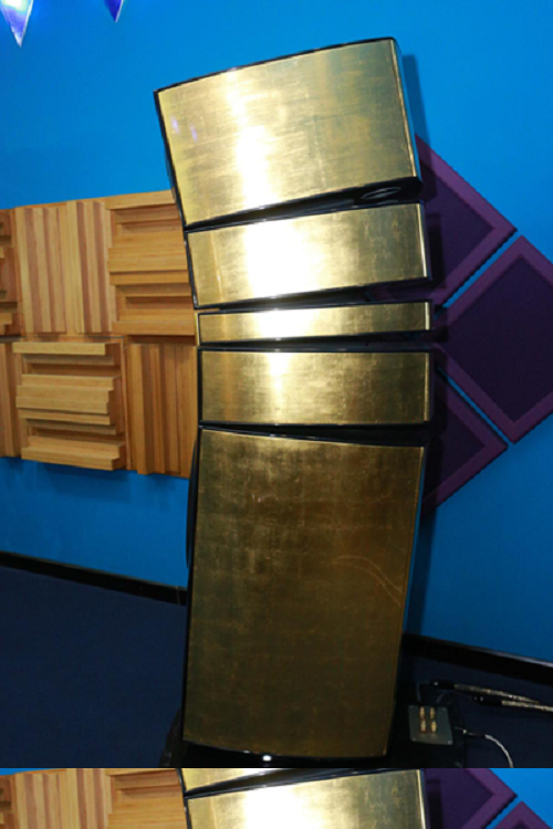 Cận cảnh bộ loa dát vàng hơn 8 tỷ vừa về Việt Nam ảnh 5