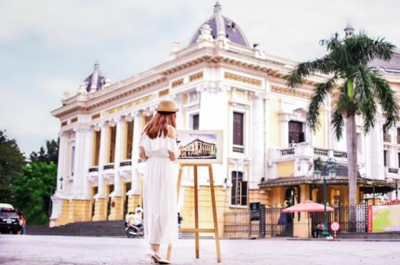 Chia sẻ của chủ nhân bộ ảnh “Thiếu nữ vẽ Hà Nội gây sốt mạng“ ảnh 2 Chia sẻ của chủ nhân bộ ảnh “Thiếu nữ vẽ Hà Nội gây sốt mạng“ ảnh 2