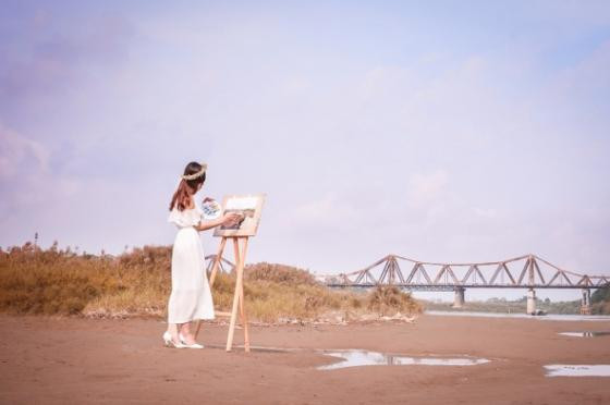 Chia sẻ của chủ nhân bộ ảnh “Thiếu nữ vẽ Hà Nội gây sốt mạng“ ảnh 3 Chia sẻ của chủ nhân bộ ảnh “Thiếu nữ vẽ Hà Nội gây sốt mạng“ ảnh 3