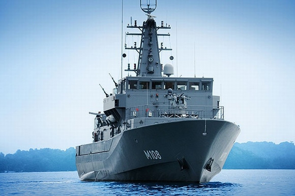 [LIVE] Phát hiện thân máy bay QZ8501 dưới đáy biển ảnh 11