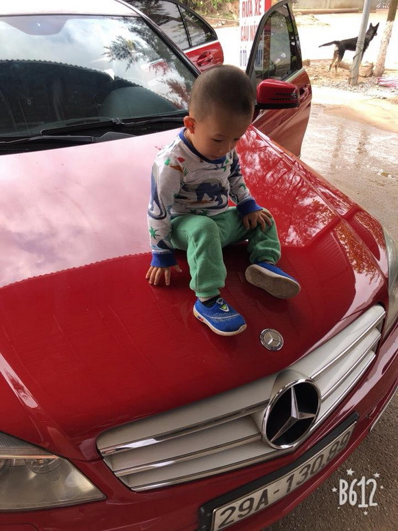 Hiệp Gà khoe xế hộp tiền tỷ mới tậu ảnh 1