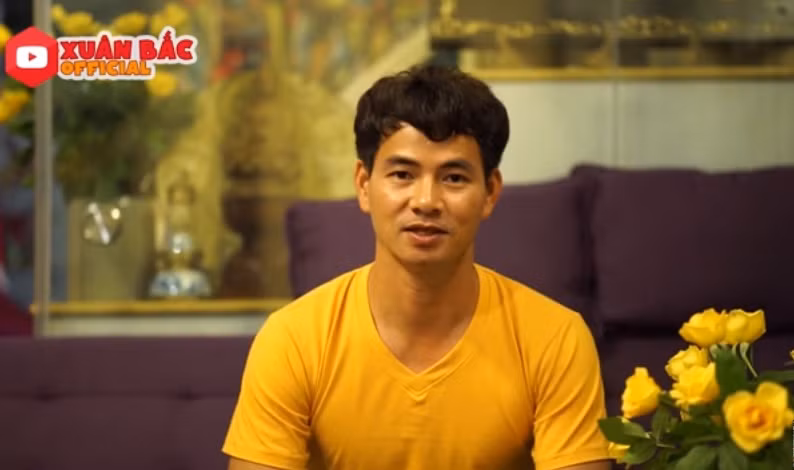 Showbiz 25/4: Trường Giang đăng trạng thái níu kéo Nhã Phương? ảnh 1