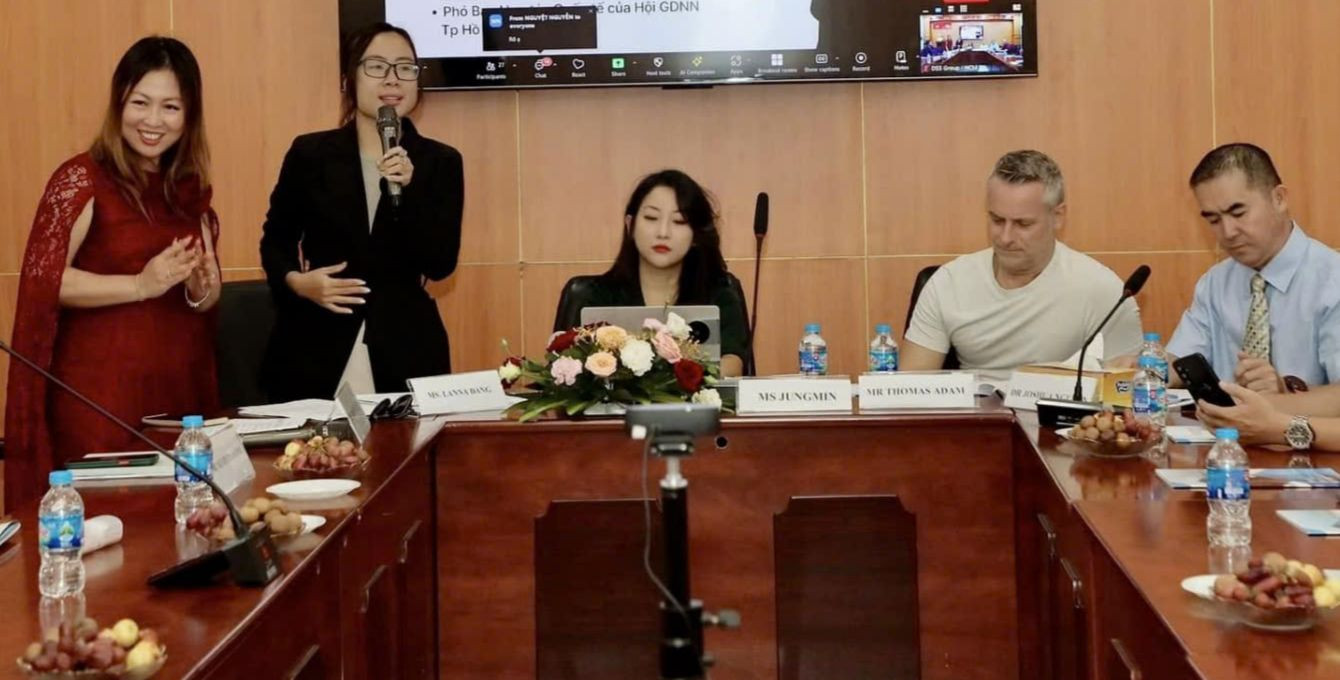 Giấy chứng nhận đăng ký kinh doanh tư vấn du học của DSS do Sở GD&ĐT TPHCM cấp đã hết hạn nhưng công ty vẫn hoạt động Giấy chứng nhận đăng ký kinh doanh tư vấn du học của DSS do Sở GD&ĐT TPHCM cấp đã hết hạn nhưng công ty vẫn hoạt động