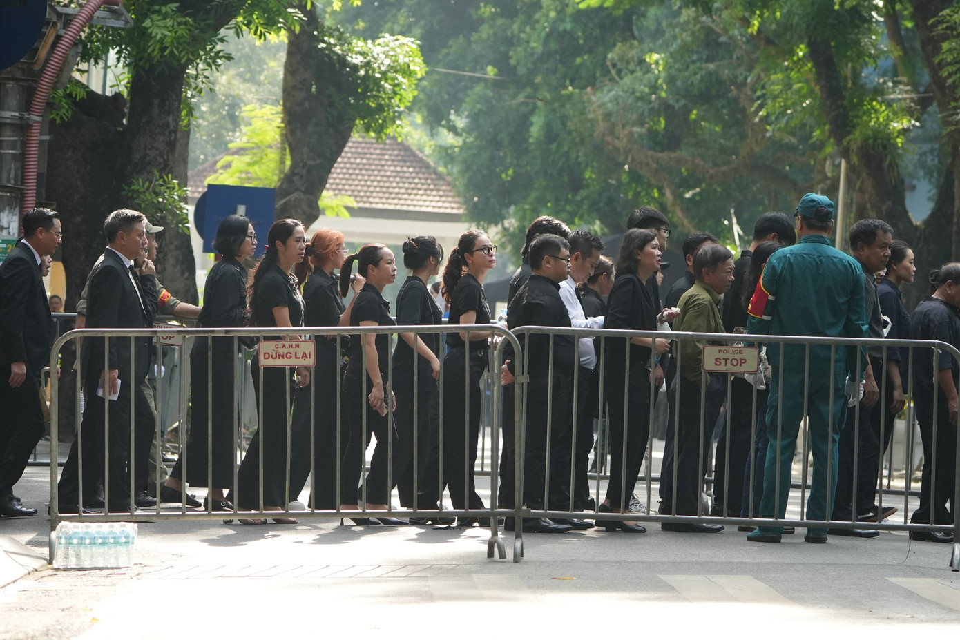 Trực tiếp Lễ viếng Tổng Bí thư Nguyễn Phú Trọng ngày 26/7 ảnh 18