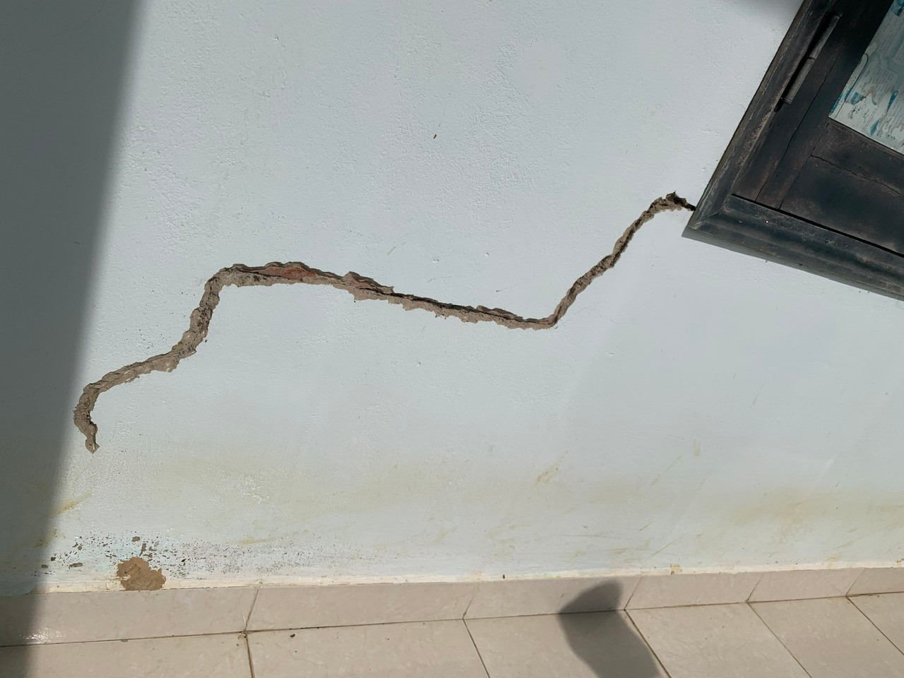 Bão số 6 suy yếu thành áp thấp nhiệt đới, mưa lớn ở nhiều nơi miền Trung ảnh 17 Bão số 6 suy yếu thành áp thấp nhiệt đới, mưa lớn ở nhiều nơi miền Trung ảnh 17