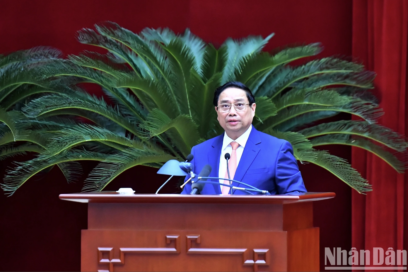 Thủ tướng Chính phủ Phạm Minh Chính điều hành phiên khai mạc hội nghị.