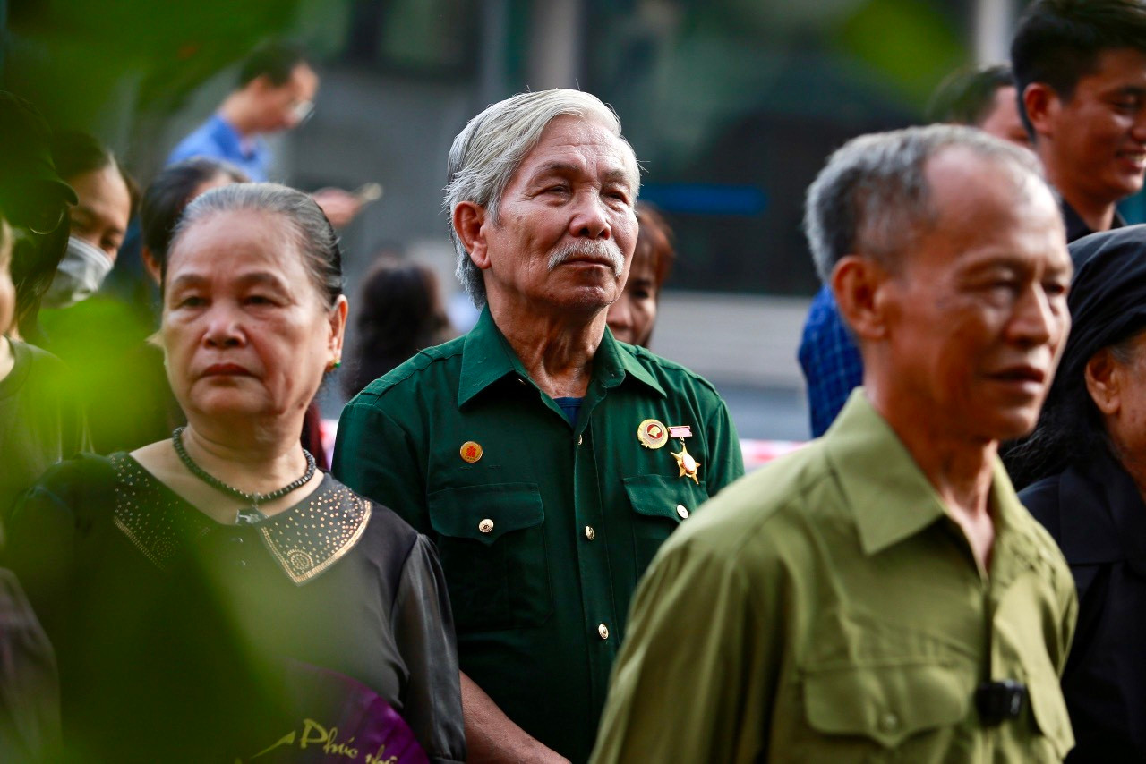 Trực tiếp Lễ viếng Tổng Bí thư Nguyễn Phú Trọng ngày 26/7 ảnh 20