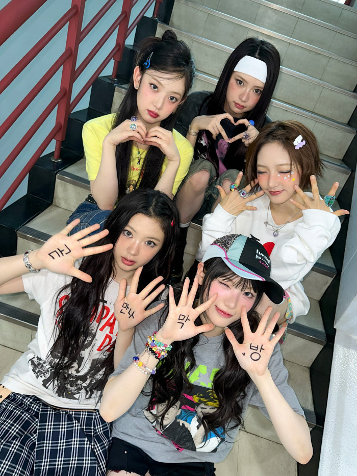 Cái tên KiiiKiii trở thành một trong những ứng cử viên sáng giá cho danh hiệu "Tân binh của năm" trên đường đua 2025. Cái tên KiiiKiii trở thành một trong những ứng cử viên sáng giá cho danh hiệu "Tân binh của năm" trên đường đua 2025.