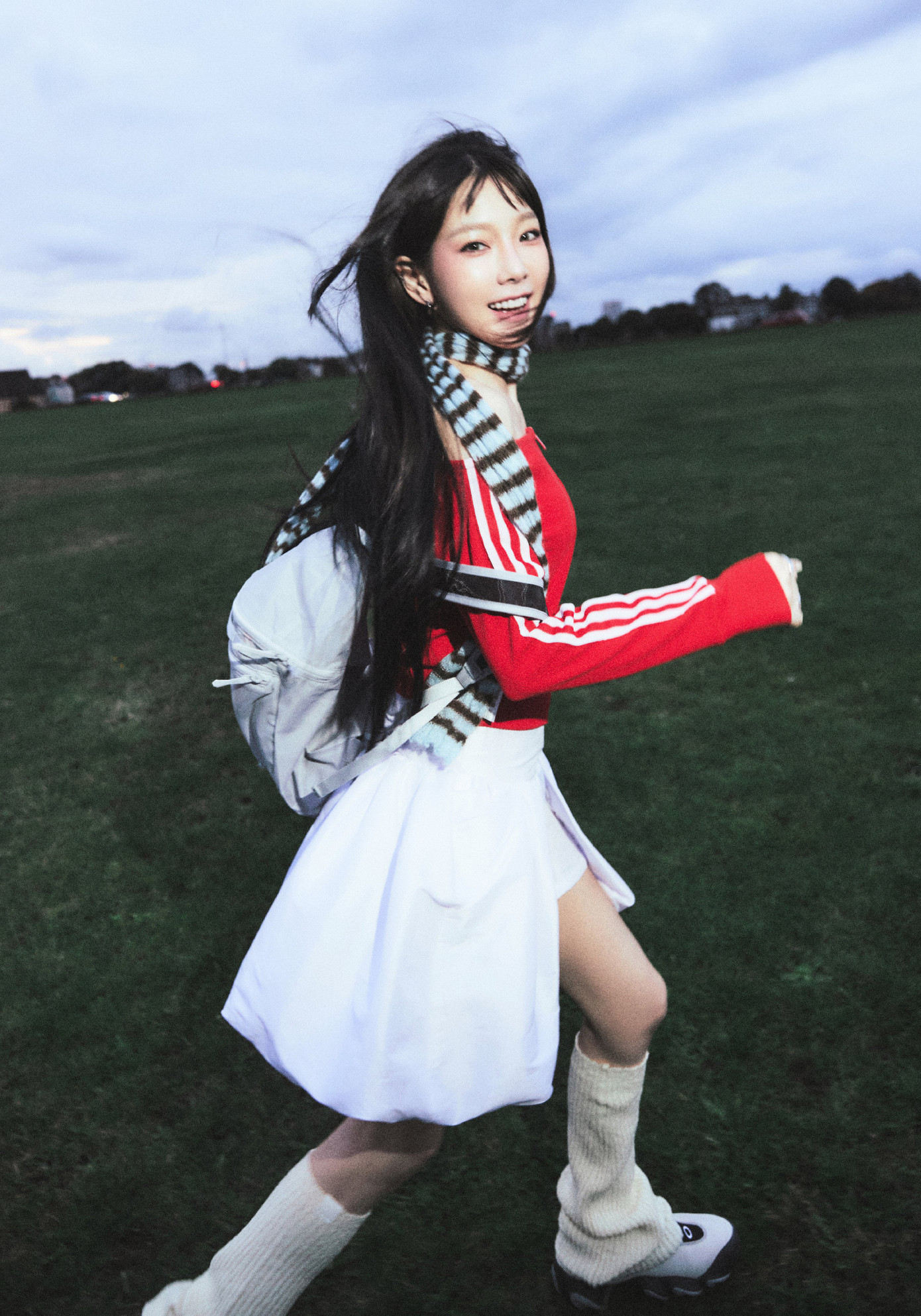 Tinh thần "liều ăn nhiều" - thứ đã giúp Taeyeon gặt hái thành công vô số lần - được cô nàng đặt để trong album mới nhất qua Disaster.