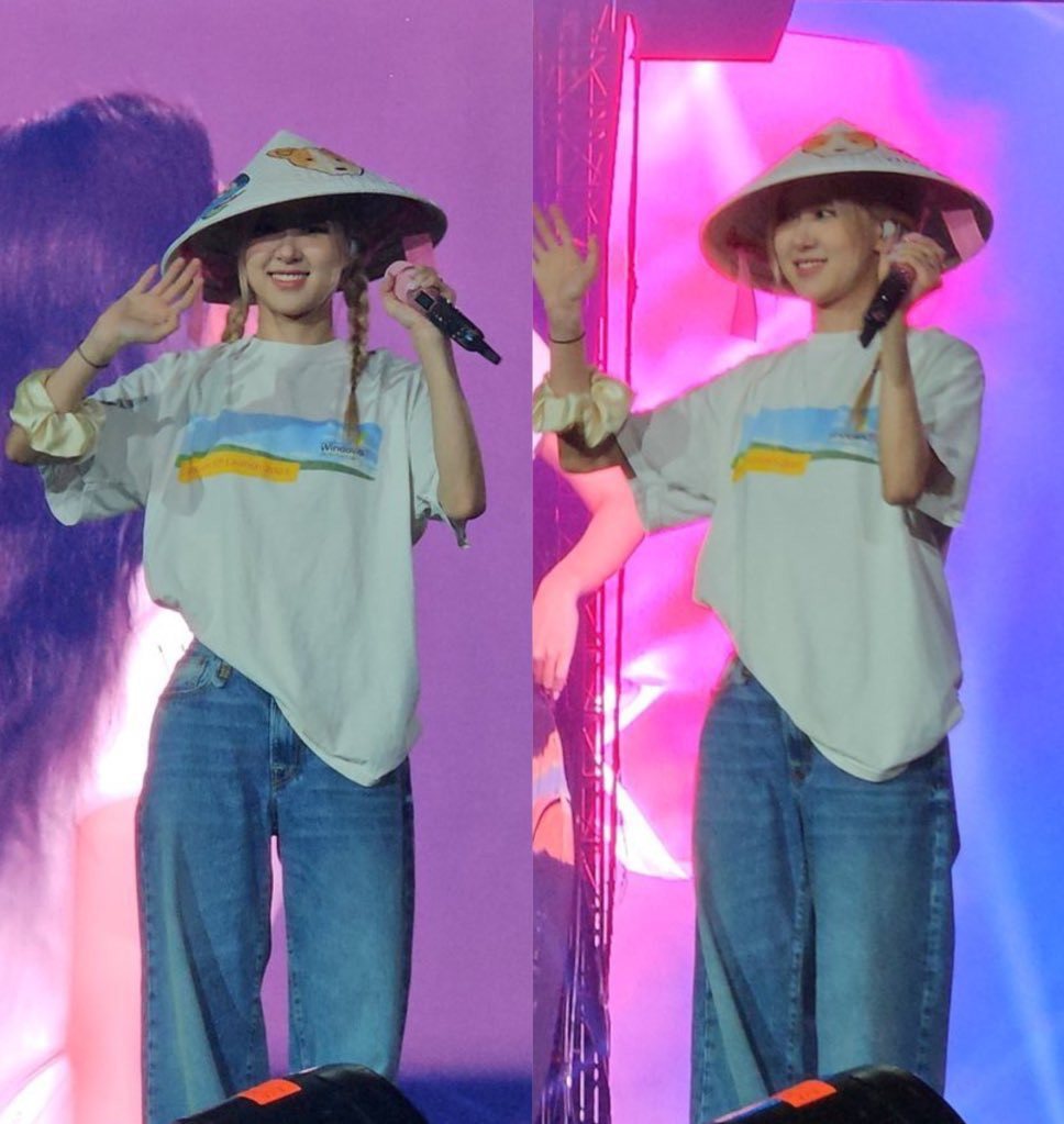 Màn quảng bá văn hóa Việt Nam, trao gửi tình cảm của V-Blink "10 điểm không có nhưng" của TikToker Thầy Beo nhận được sự tán dương của cộng đồng mạng. Màn quảng bá văn hóa Việt Nam, trao gửi tình cảm của V-Blink "10 điểm không có nhưng" của TikToker Thầy Beo nhận được sự tán dương của cộng đồng mạng.