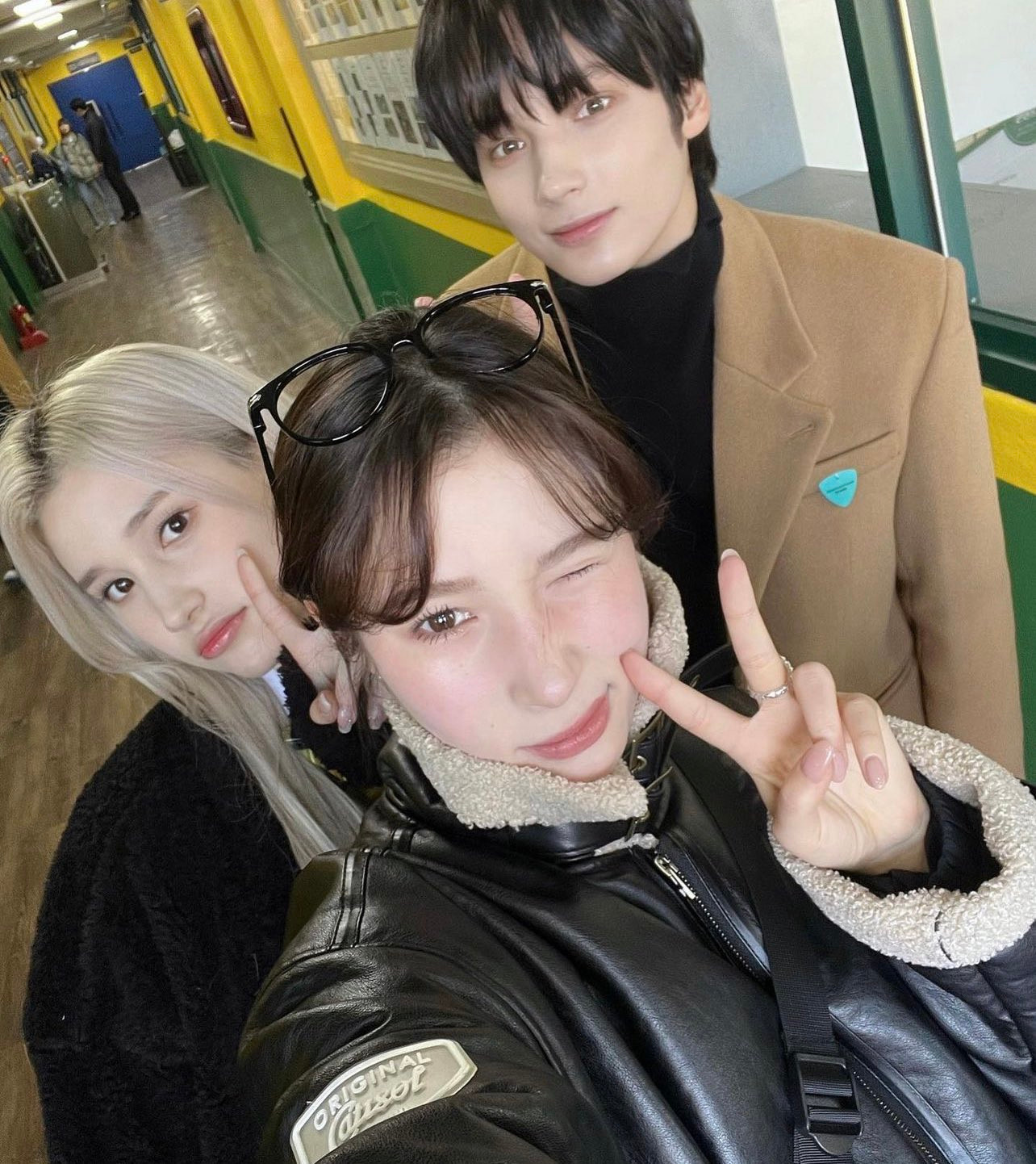 Cộng đồng mạng dành nhiều lời khen cho &quot;gen trội&quot; của 3 chị em nhà Huening.