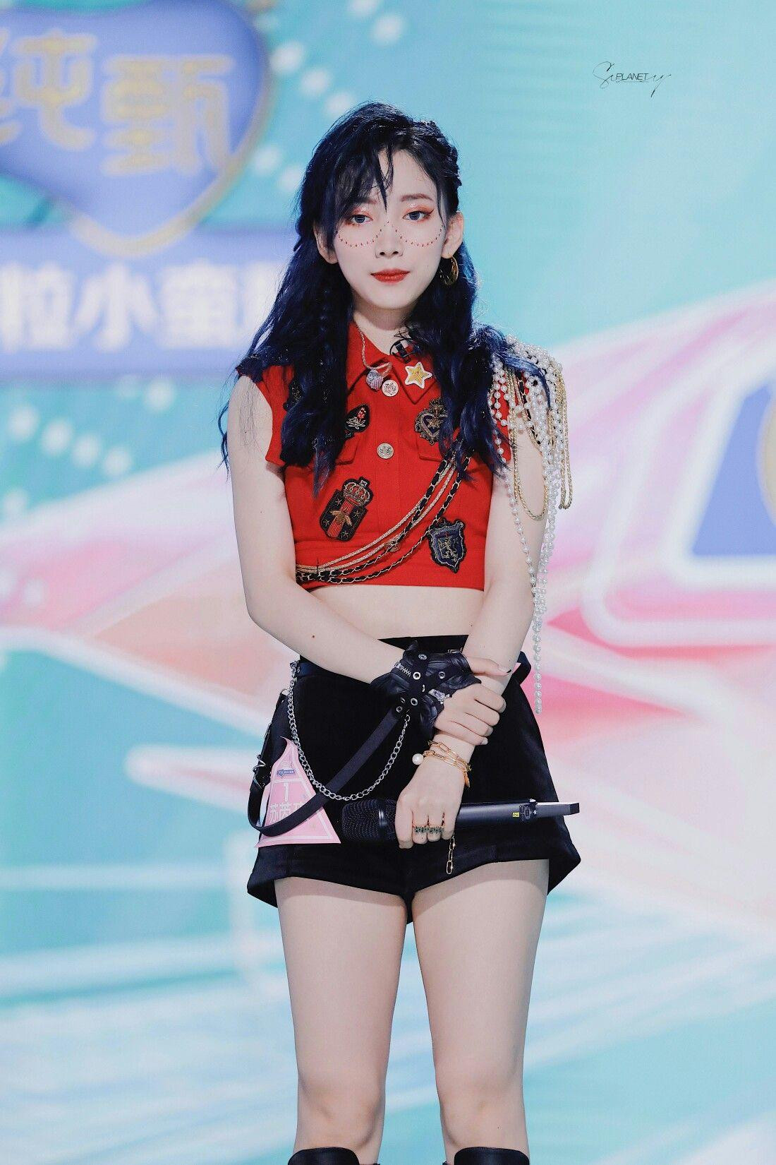 Tô Nhuế Kỳ từng là thực tập sinh của chương trình tuyển chọn Sáng tạo doanh 2020 và dừng chân tại hạng 11 chung cuộc. Tô Nhuế Kỳ từng là thực tập sinh của chương trình tuyển chọn Sáng tạo doanh 2020 và dừng chân tại hạng 11 chung cuộc.