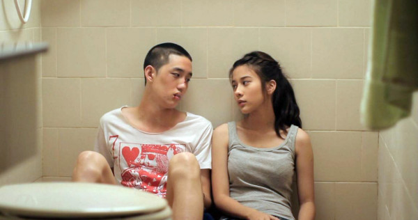 Tuổi Nổi Loạn không ngần ngại bóc trần những mảng tối trong đời sống học đường Thái Lan.