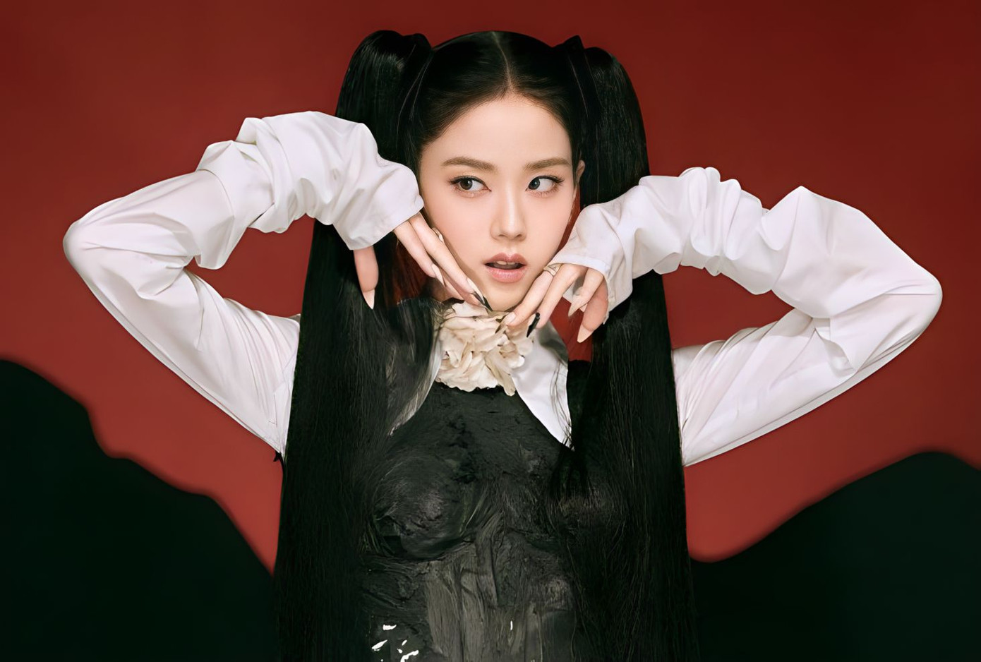 All Eyes On You mang đến một Jisoo tự tin hơn hẳn trước mọi ánh nhìn của công chúng như chính tên bài hát. All Eyes On You mang đến một Jisoo tự tin hơn hẳn trước mọi ánh nhìn của công chúng như chính tên bài hát.