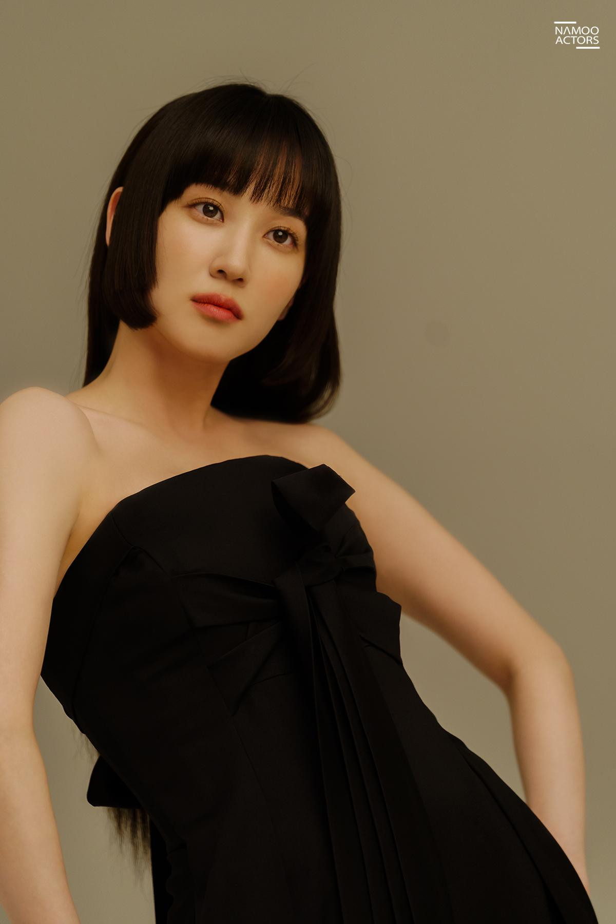 Nhưng ngoài đời "Luật sư Woo Young Woo" lại "cực hot" nhé! Nhưng ngoài đời "Luật sư Woo Young Woo" lại "cực hot" nhé!