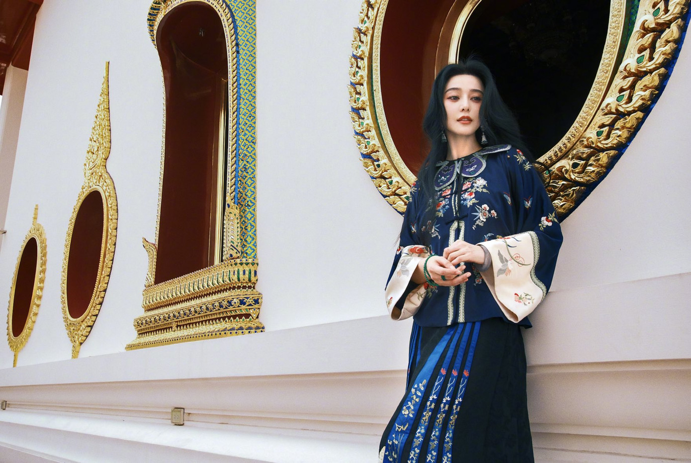 Xuất hiện trên sóng truyền hình, Phạm Băng Băng cũng tỏa sáng với khí chất tự tin, trẻ trung và sự chuyên nghiệp của một ngôi sao quốc tế.