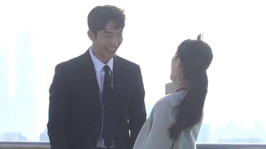 Cả hai diễn viên vẫn rất vui vẻ trong quá trình tham gia quay hình cho Start-Up. Cả hai diễn viên vẫn rất vui vẻ trong quá trình tham gia quay hình cho Start-Up.