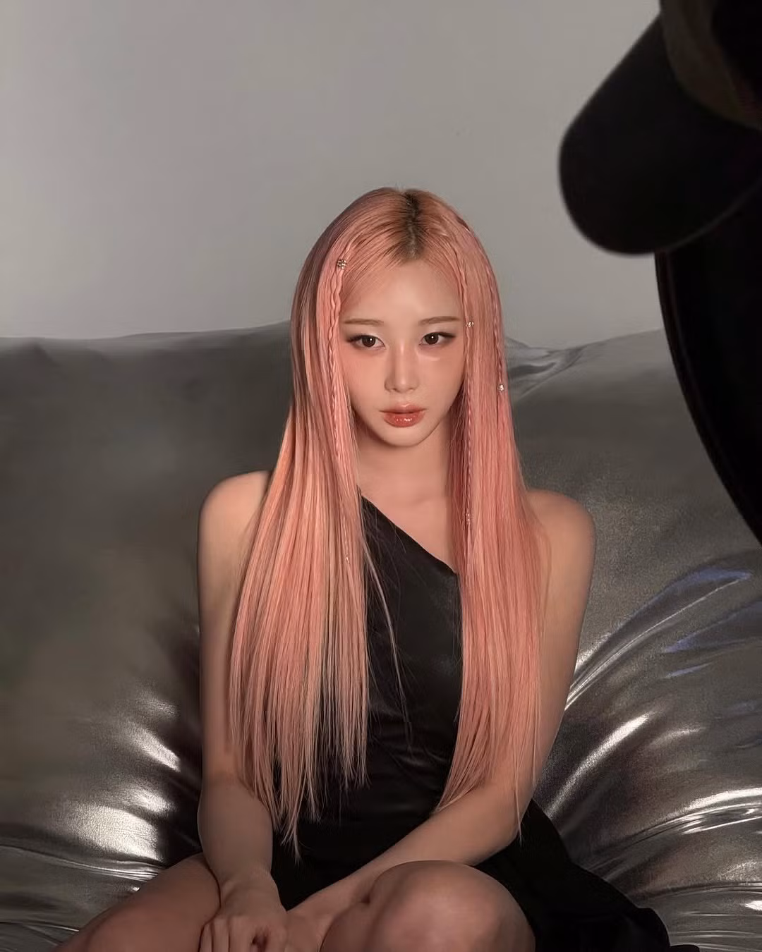 Giselle và nguồn năng lượng "nữ thần" đang là chủ nhân của hàng chục fancam triệu view đang được chia sẻ rần rộ trên các nền tảng mạng xã hội.