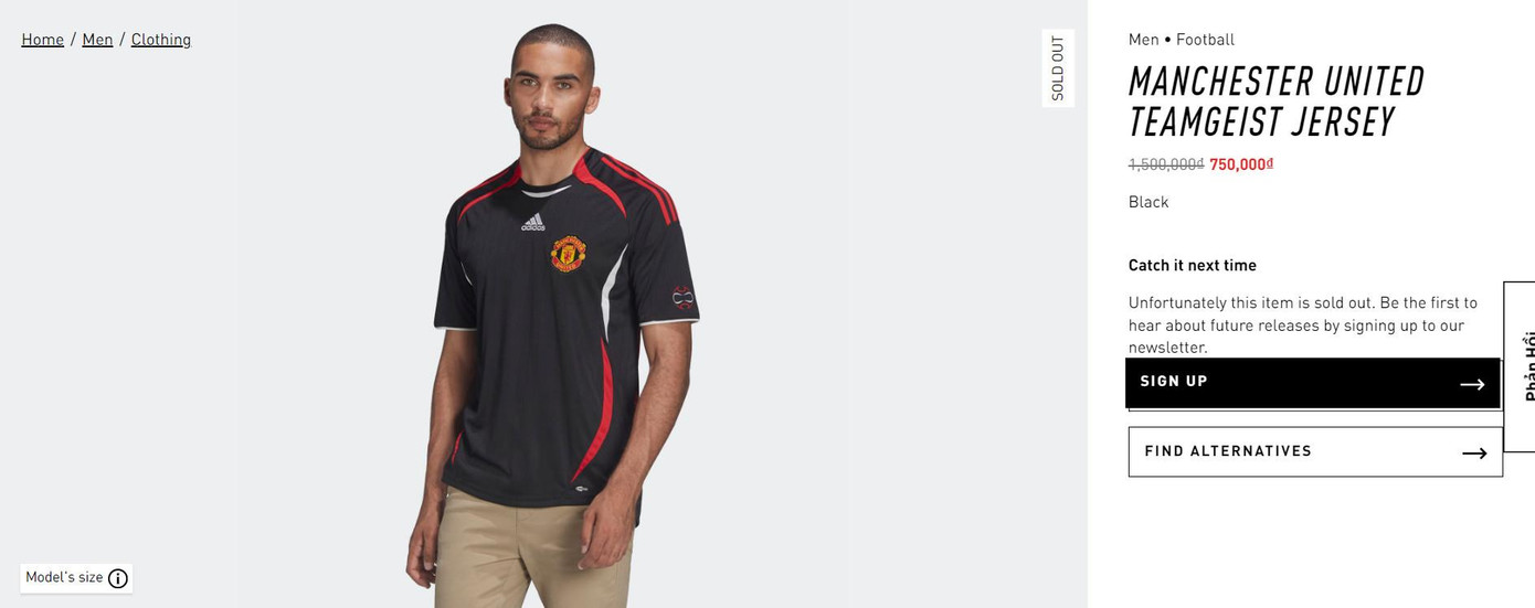 Chỉ trong thời gian ngắn, chiếc áo đã "cháy hàng" trên hệ thống trực tuyến của Adidas. Chỉ trong thời gian ngắn, chiếc áo đã "cháy hàng" trên hệ thống trực tuyến của Adidas.