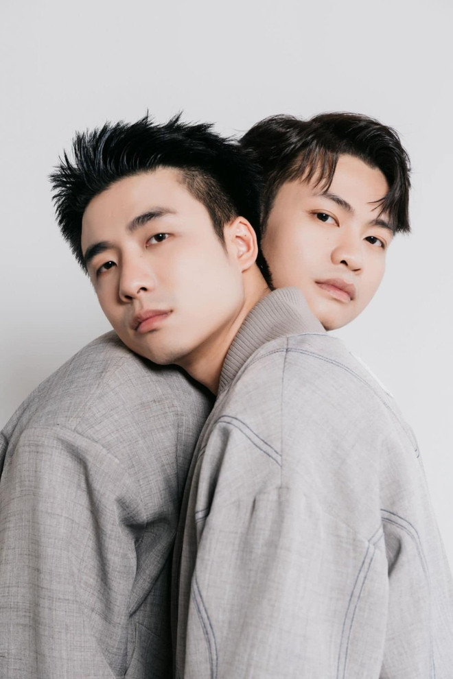 Sở hữu kênh YouTube chung mang tên Ninh Dương Story với gần 200K lượt đăng ký, cặp đôi cũng chăm chỉ đăng tải những video ghi lại nhiều khoảnh khắc đồng hành bên nhau. Sở hữu kênh YouTube chung mang tên Ninh Dương Story với gần 200K lượt đăng ký, cặp đôi cũng chăm chỉ đăng tải những video ghi lại nhiều khoảnh khắc đồng hành bên nhau.