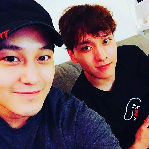 Liệu Kim Bum có góp mặt và chúc phúc cho cặp đôi Choi Tae Joon và Park Shin Hye trong hôn lễ trọng đại? Liệu Kim Bum có góp mặt và chúc phúc cho cặp đôi Choi Tae Joon và Park Shin Hye trong hôn lễ trọng đại?