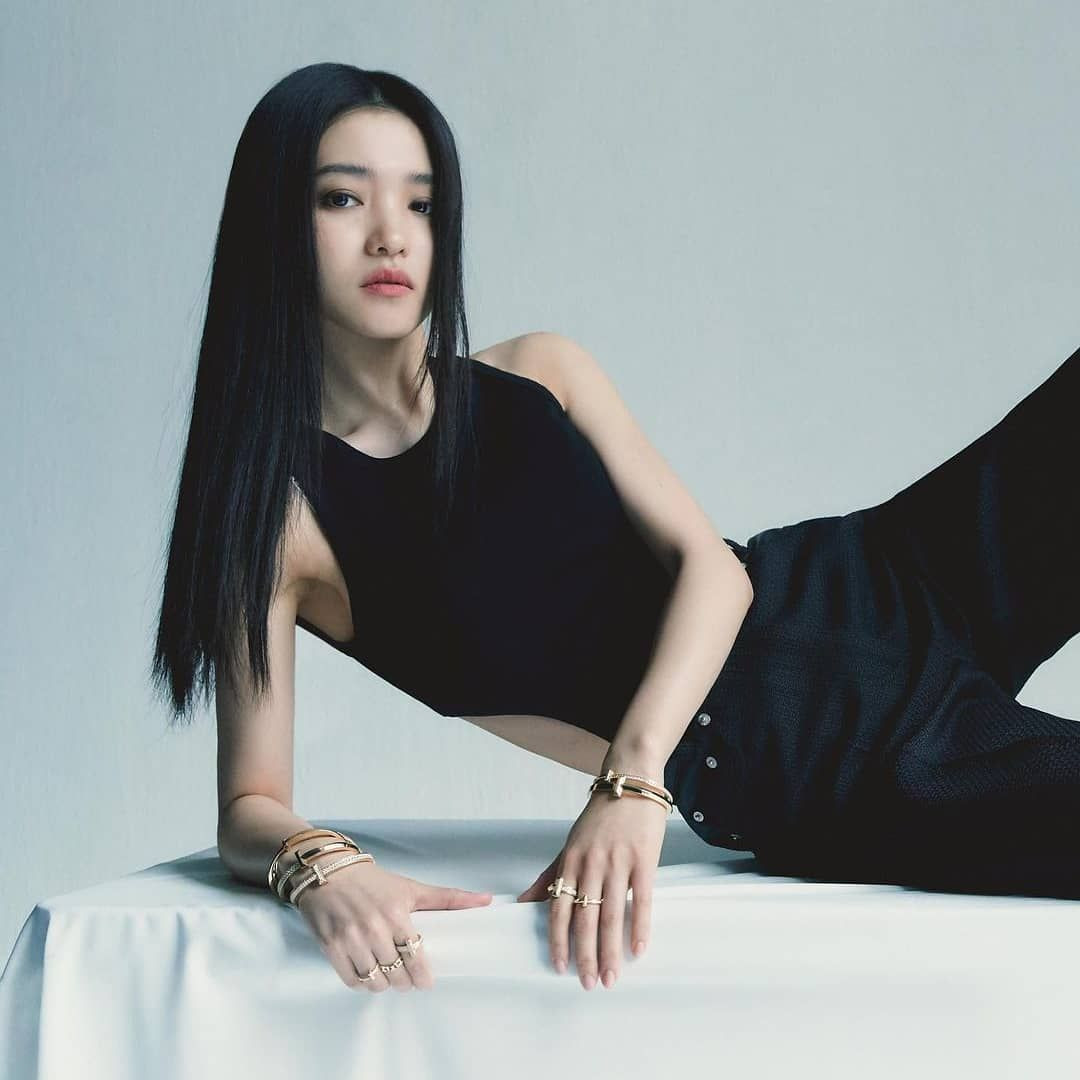 Hiện nữ diễn viên đã xóa bài đăng gây tranh cãi nhưng vẫn không thể xoa dịu công chúng. Hiện nữ diễn viên đã xóa bài đăng gây tranh cãi nhưng vẫn không thể xoa dịu công chúng.