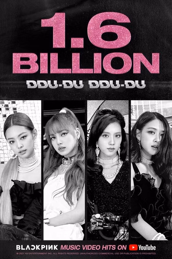 Tính đến hiện tại, MV DDU-DU DDU-DU đã chạm mốc 1.6 tỷ view YouTube và vẫn chưa có dấu hiệu hạ nhiệt. Tính đến hiện tại, MV DDU-DU DDU-DU đã chạm mốc 1.6 tỷ view YouTube và vẫn chưa có dấu hiệu hạ nhiệt.