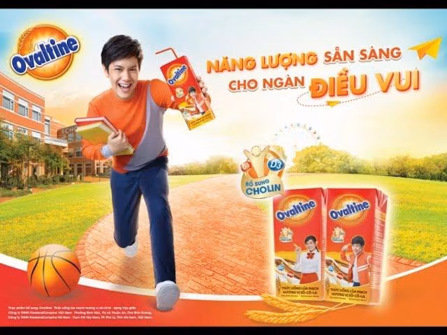 Anh chàng Nanon Korapat mang hai dòng máu Việt - Thái chính là khuôn mặt quen thuộc của giới trẻ Việt Nam trên nhiều quảng cáo từ các thương hiệu nổi tiếng.