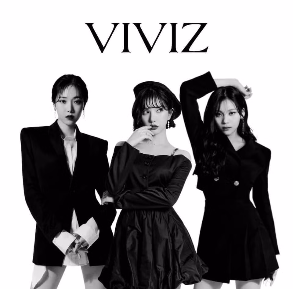 Ba thành viên Eunha, SinB và Umji đều ký hợp đồng với Big Planet Made để có thể ra mắt với tư cách là nhóm nhạc 3 thành viên mang tên VIVIZ. Ba thành viên Eunha, SinB và Umji đều ký hợp đồng với Big Planet Made để có thể ra mắt với tư cách là nhóm nhạc 3 thành viên mang tên VIVIZ.