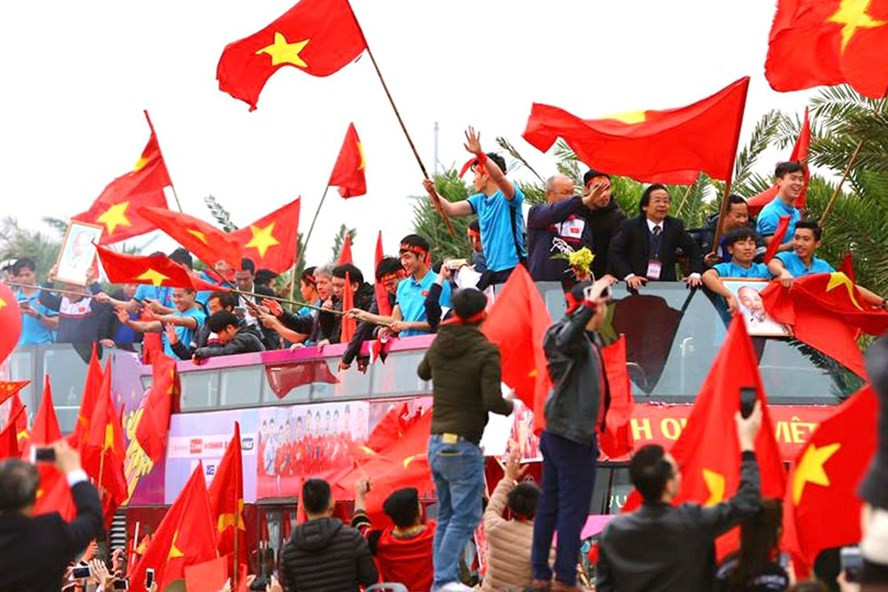 U23 Việt Nam hát 'Niềm tin chiến thắng' trên sân Mỹ Đình ảnh 25