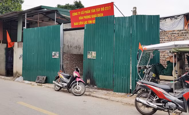 Chủ tịch Hà Nội yêu cầu làm rõ vụ dân tố ‘mất nhà’ khi về quê ăn Tết ảnh 1