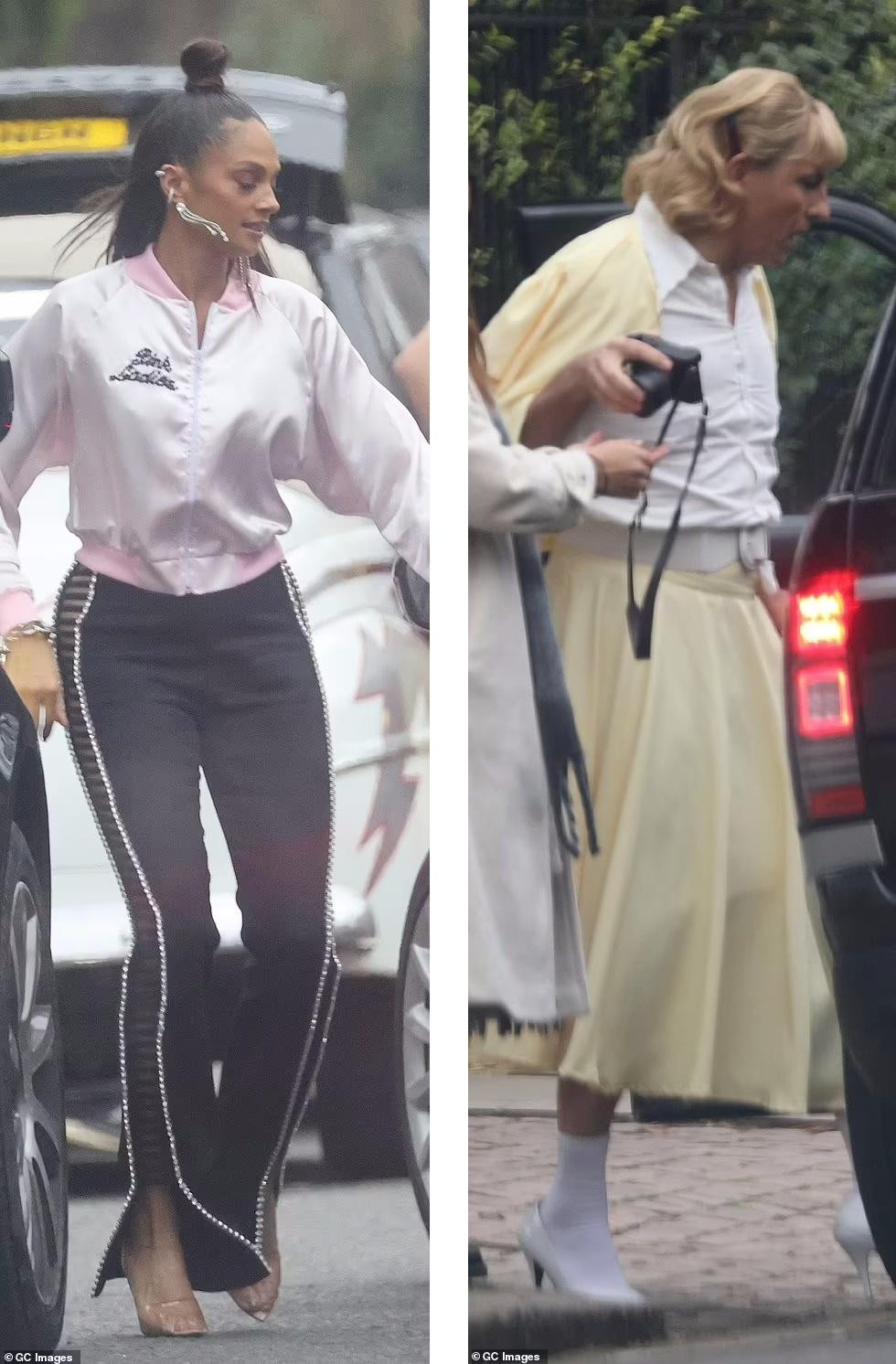 Alesha gây ấn tượng mạnh trong chiếc áo khoác bomber dành cho nữ màu hồng phối với quần dài có đính ngọc phía trước. Trong khi đó, nam diễn viên hài 51 tuổi giả gái thành Sandy (Olivia Newton-John) trong chiếc váy màu vàng và áo sơ mi trắng cũng như giày cao gót màu trắng.