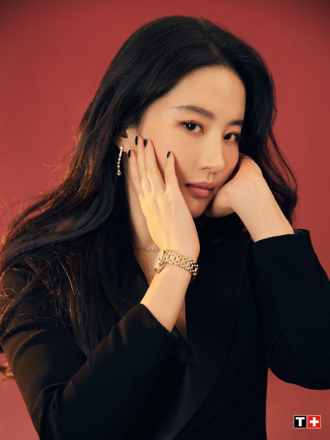 Sắp tới, Lưu Diệc Phi tái xuất màn ảnh với bộ phim "Mộng hoa lục", đóng cặp với Trần Hiểu". Đây là dự án phim duy nhất của cô trong năm 2022.