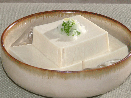 Ăn nhiều đậu phụ không ảnh hưởng gì đến bản lĩnh đàn ông. Ăn đậu phụ nhiều không ảnh hưởng gì đến bản lĩnh đàn ông