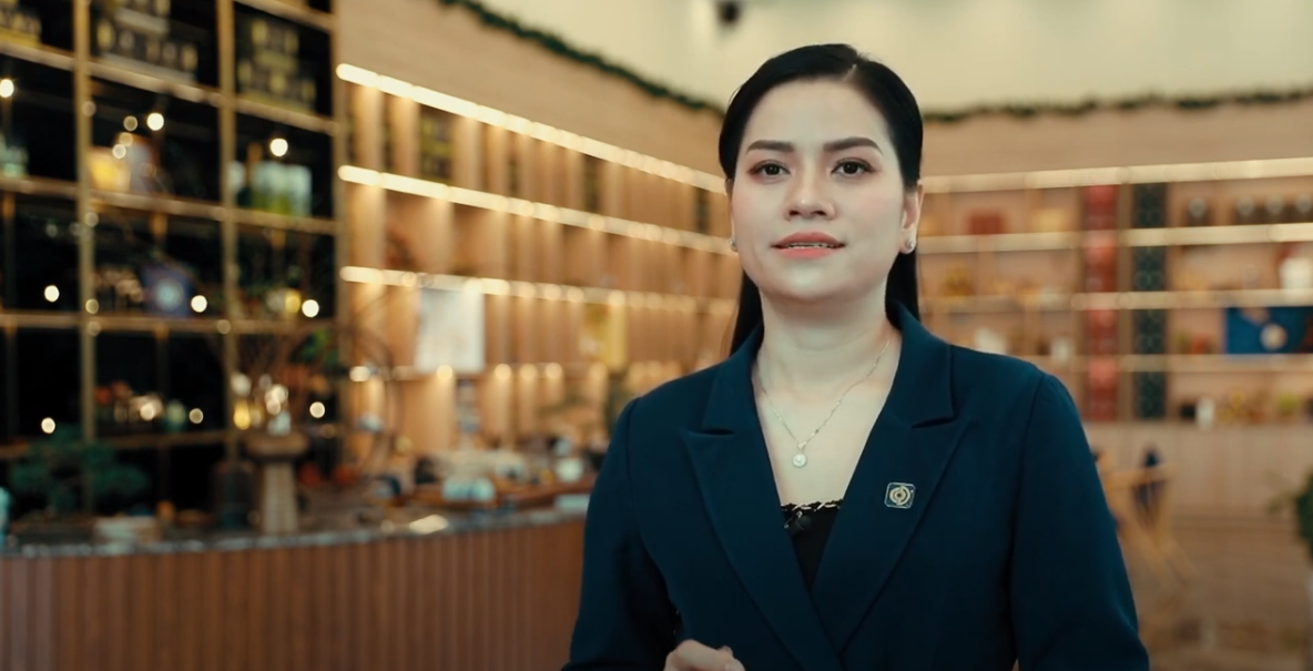 Bà Võ Thị Tam Dân- Giám đốc công ty cổ phần trà rồng vàng