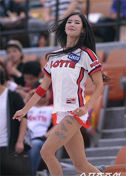 Cô gái này được cho là xinh đẹp nhất tại sự kiện