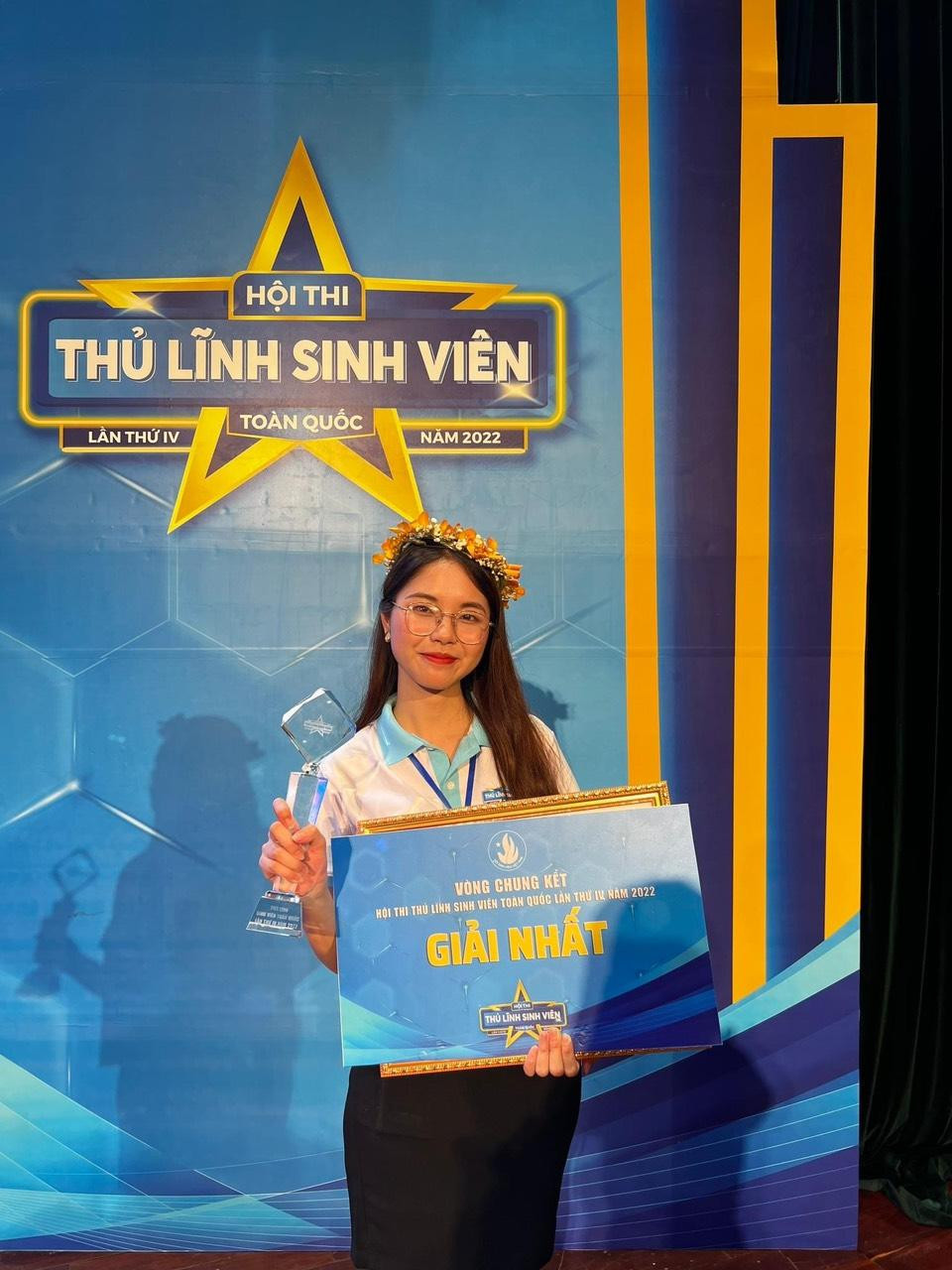 Châu Anh dành rất nhiều tâm huyết cho Hội thi 'Thủ lĩnh sinh viên' toàn quốc lần IV, năm 2022.