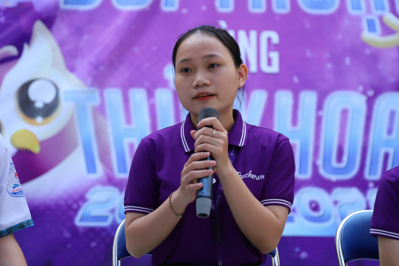 Phan Thị Hương (thủ khoa C00 năm 2021, trường ĐH KHXH&amp;NV – ĐHQG TP. HCM) chia sẻ về việc theo đuổi ngành học yêu thích.