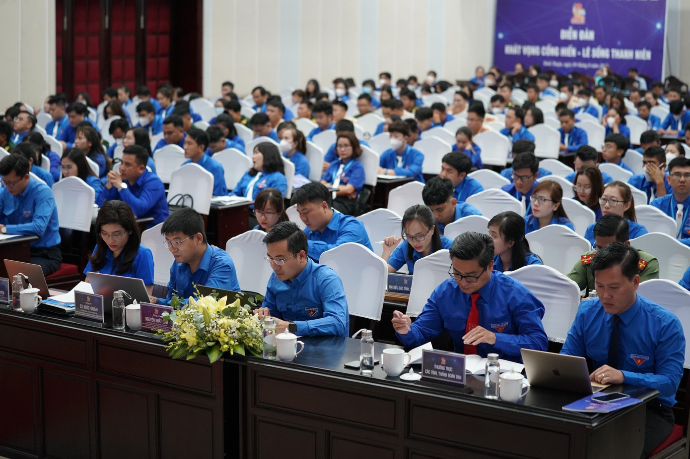 Các đại biểu tham dự Đại hội Đại biểu Đoàn TNCS Hồ Chí Minh tỉnh Bình Thuận lần thứ XIII, nhiệm kỳ 2022 – 2027. (Ảnh: Phạm Nguyễn)